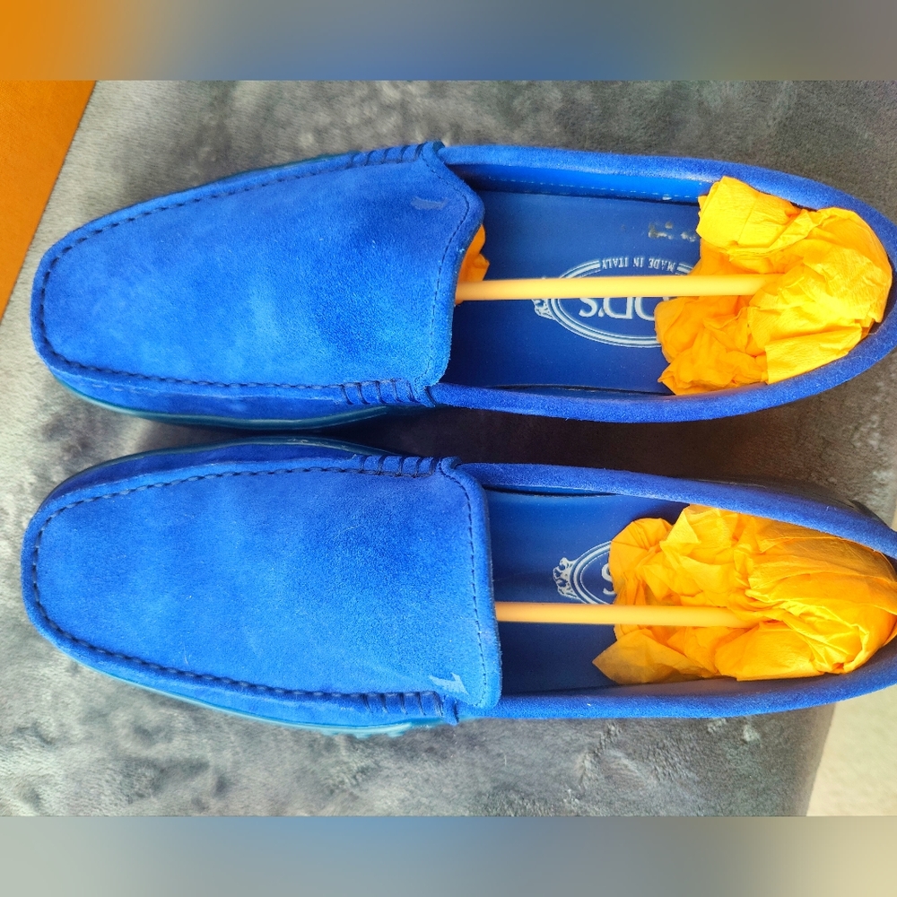 TOD'S Mens Blue nubuck leather moccasins - Picture 2 of 6